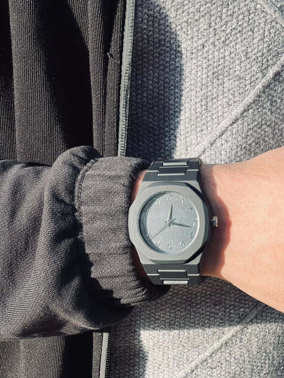 Black Aura Watch